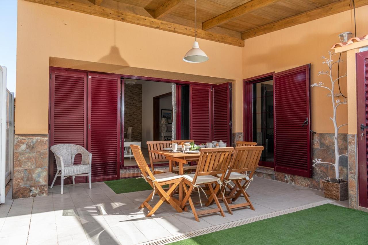 Villa El Remanso Corralejo Fuerteventura ลาโอลีวา ภายนอก รูปภาพ